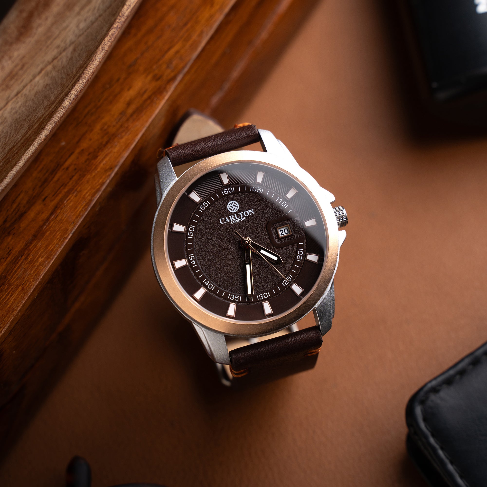 Duke Men Brown Leather Analog Watch