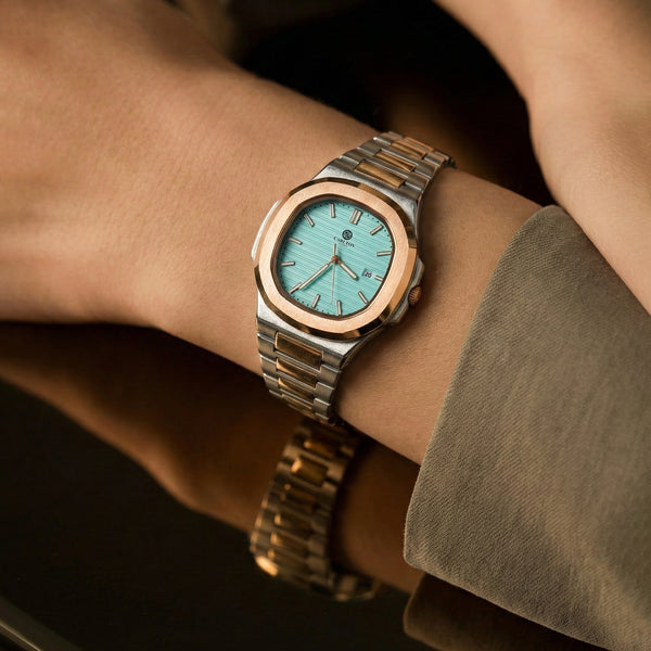 Grace: Women's Tiffany Blue Dial Analog Watch
