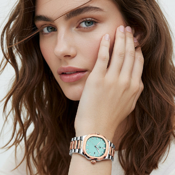 Grace: Women's Tiffany Blue Dial Analog Watch