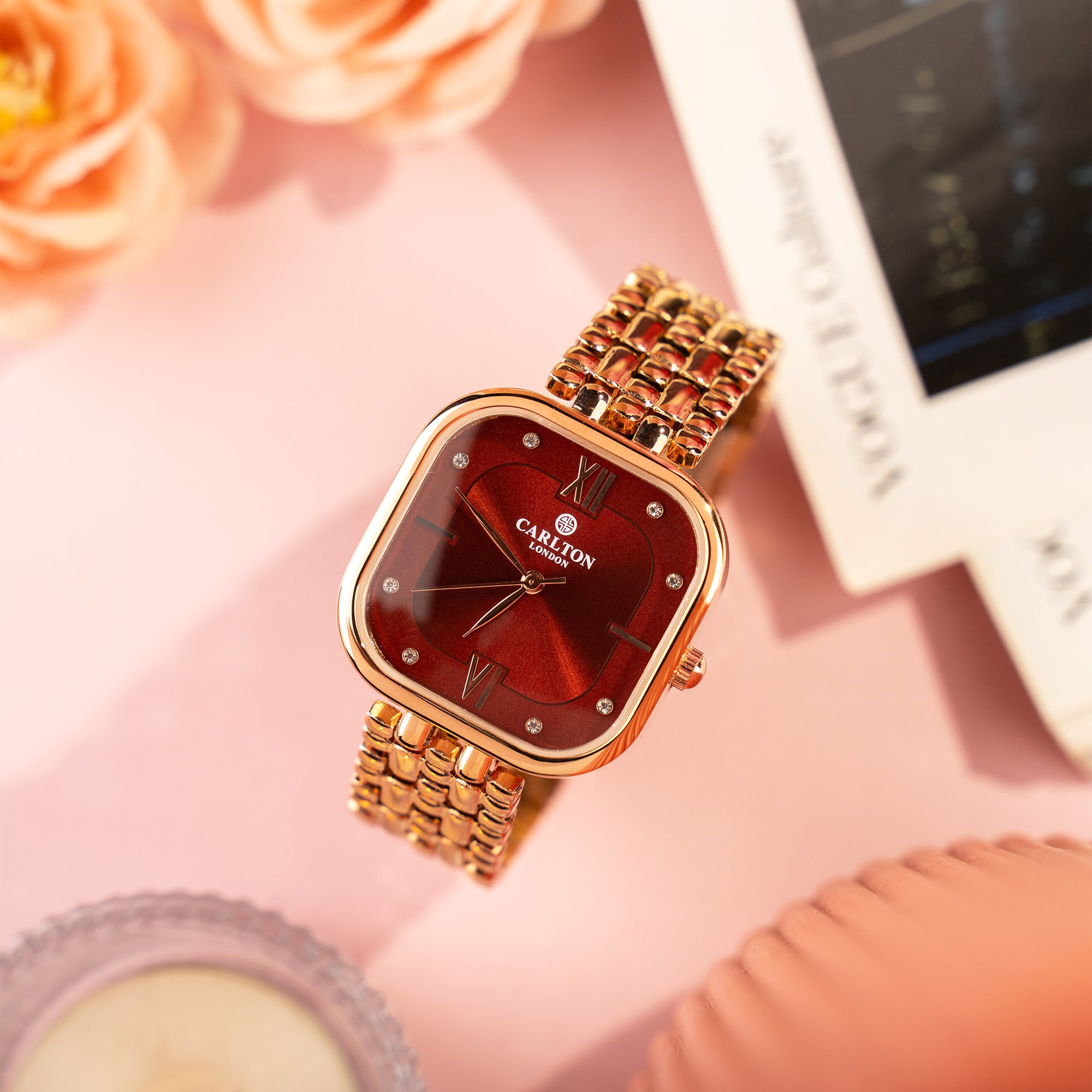 Chelsea: Women Gold / Red Stainless Steel Analog Watch - CLSSCRED