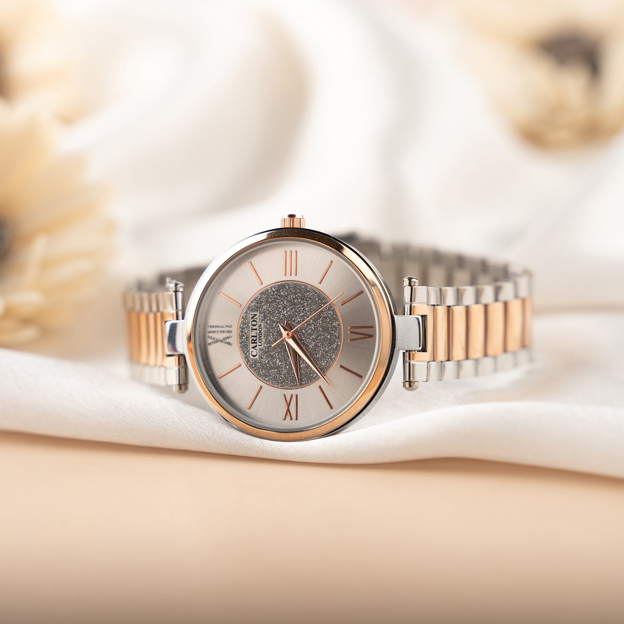 Sabrina: Women's Gold/Silver Analog Watch - CLTTSRGS