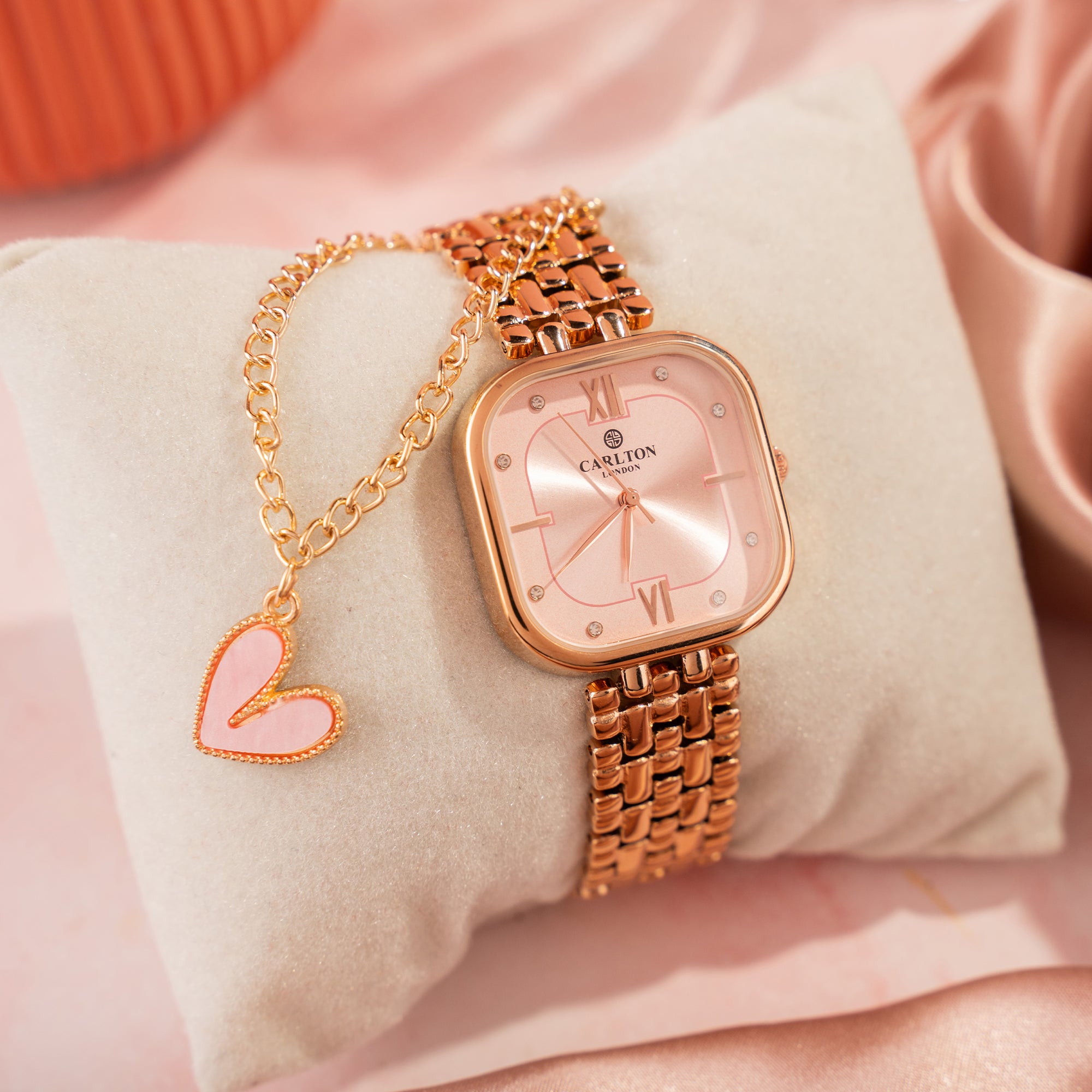Chelsea: Women Rose Gold/Pink Stainless Steel Analog Watch
