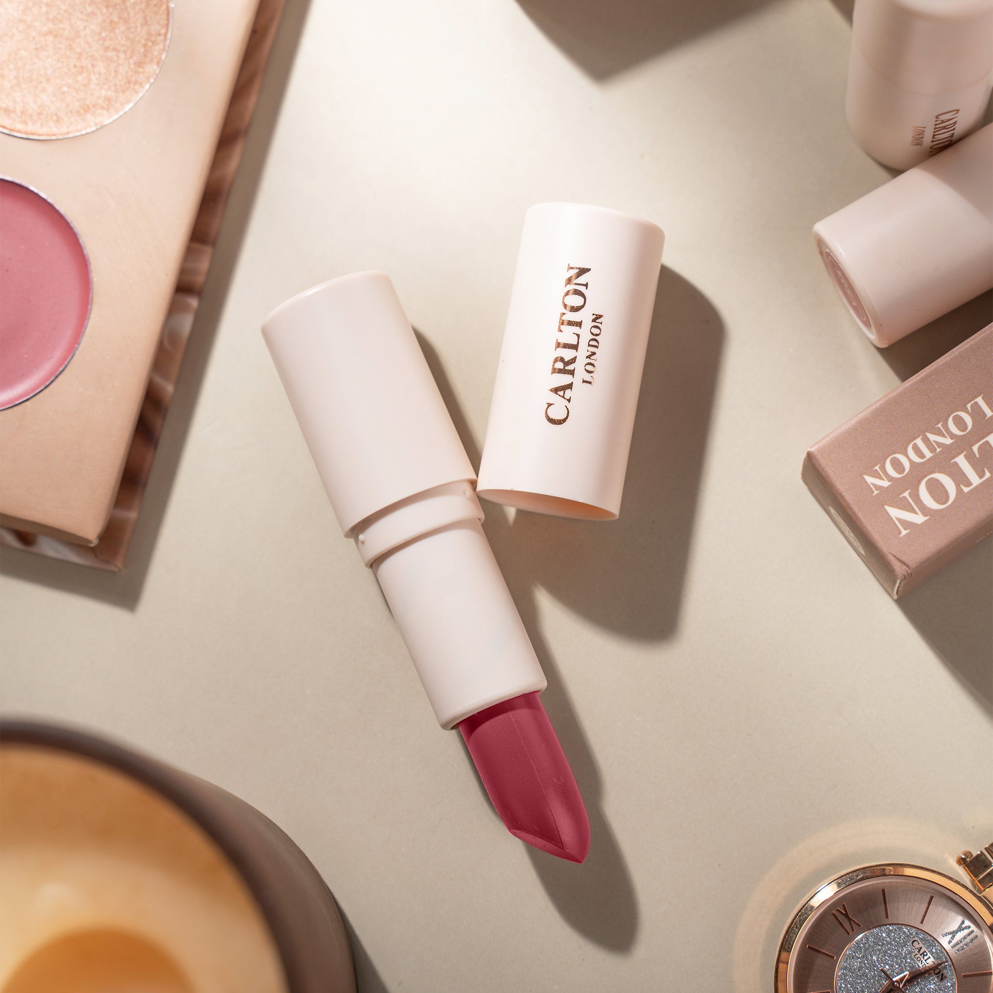 Velvet Satin Bullet Lipstick (Dirty Peach)