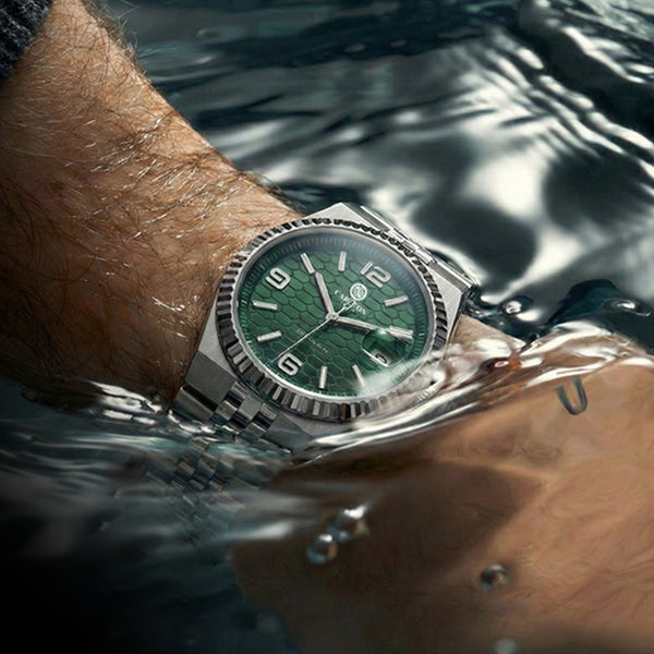 Carlton London Men Rover Green/Silver Analog Watch CL-ROVER-GRN