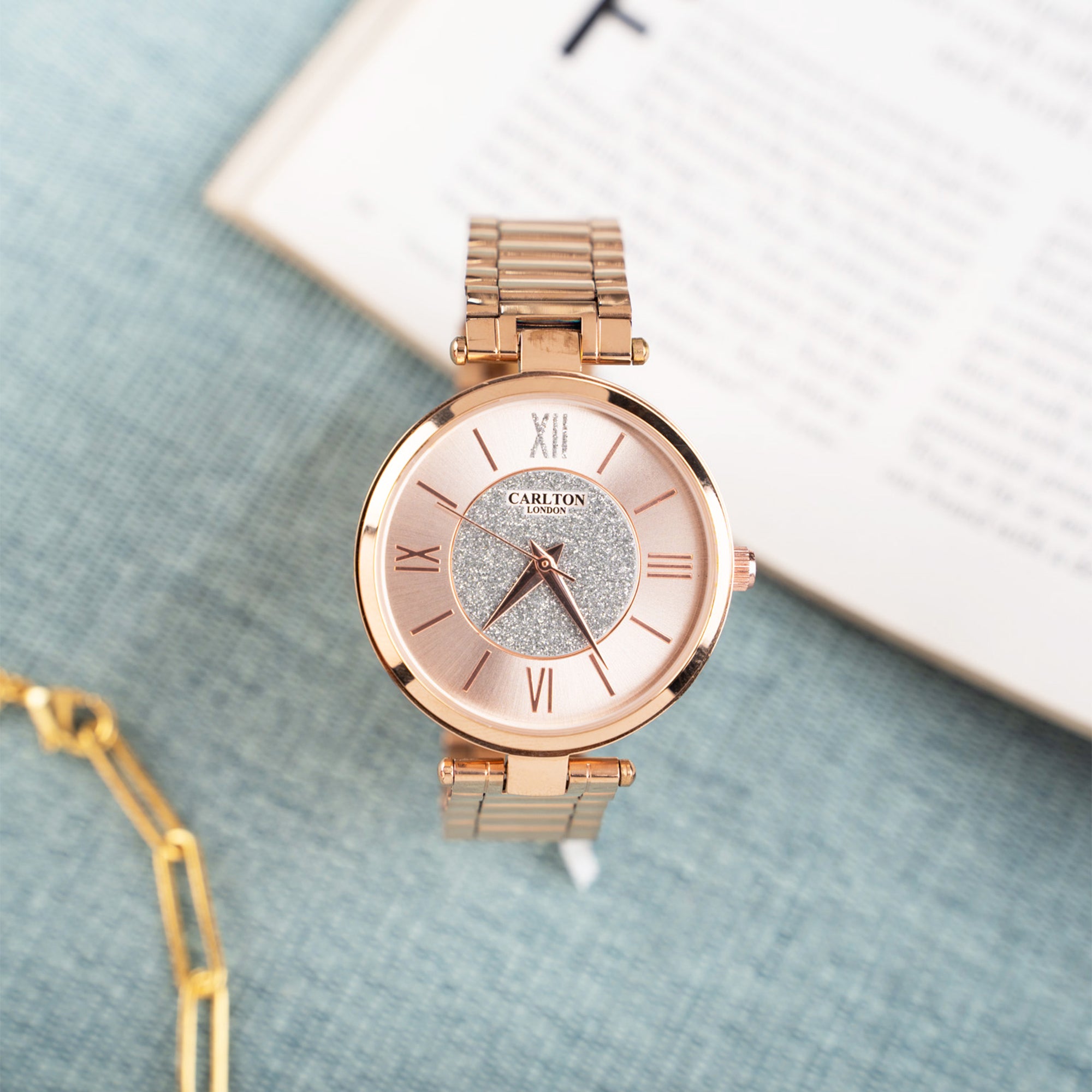 Sabrina: Women's Rose Gold Analog Watch - CLRGSPNK
