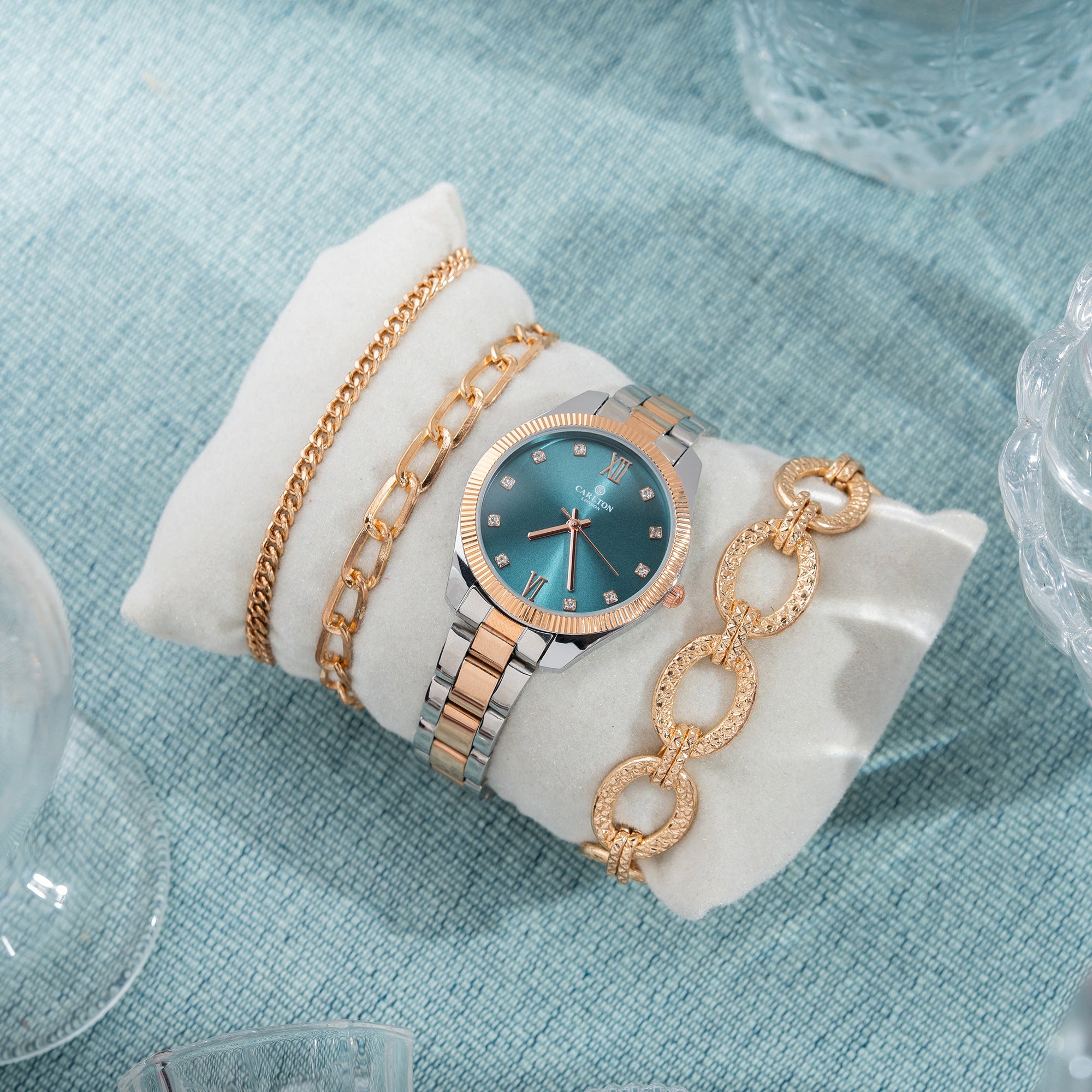 Women Gift Set 4 Of Blue Dial Watch + 3 Bracelets - CLPLG076