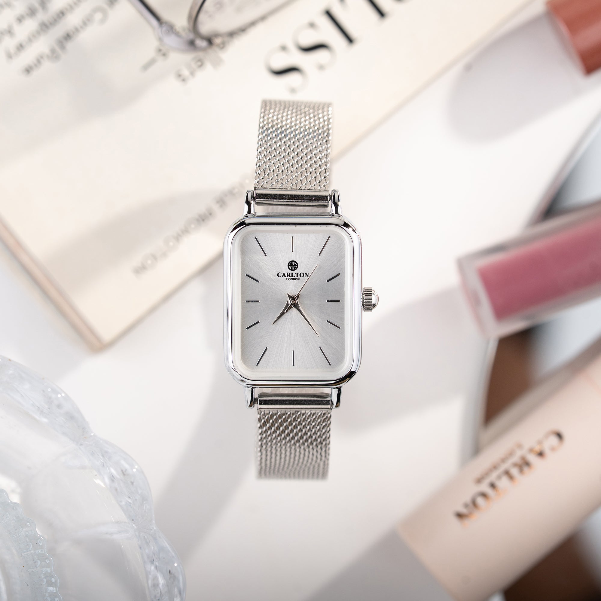 Diana White Women Analog Watch