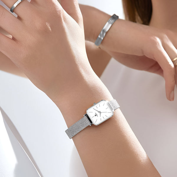 Diana White Women Analog Watch