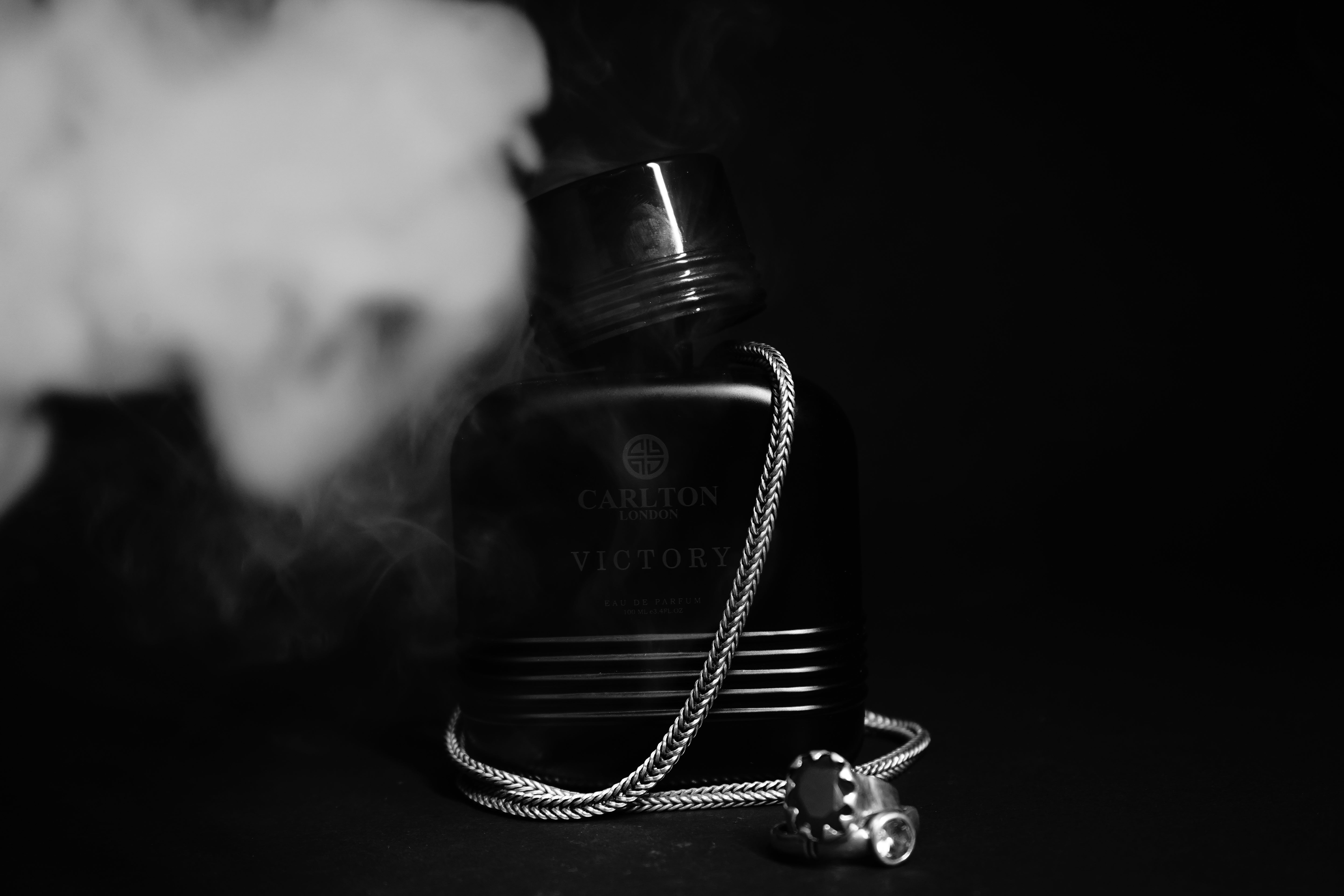 Victory: Eau de Parfum for Men