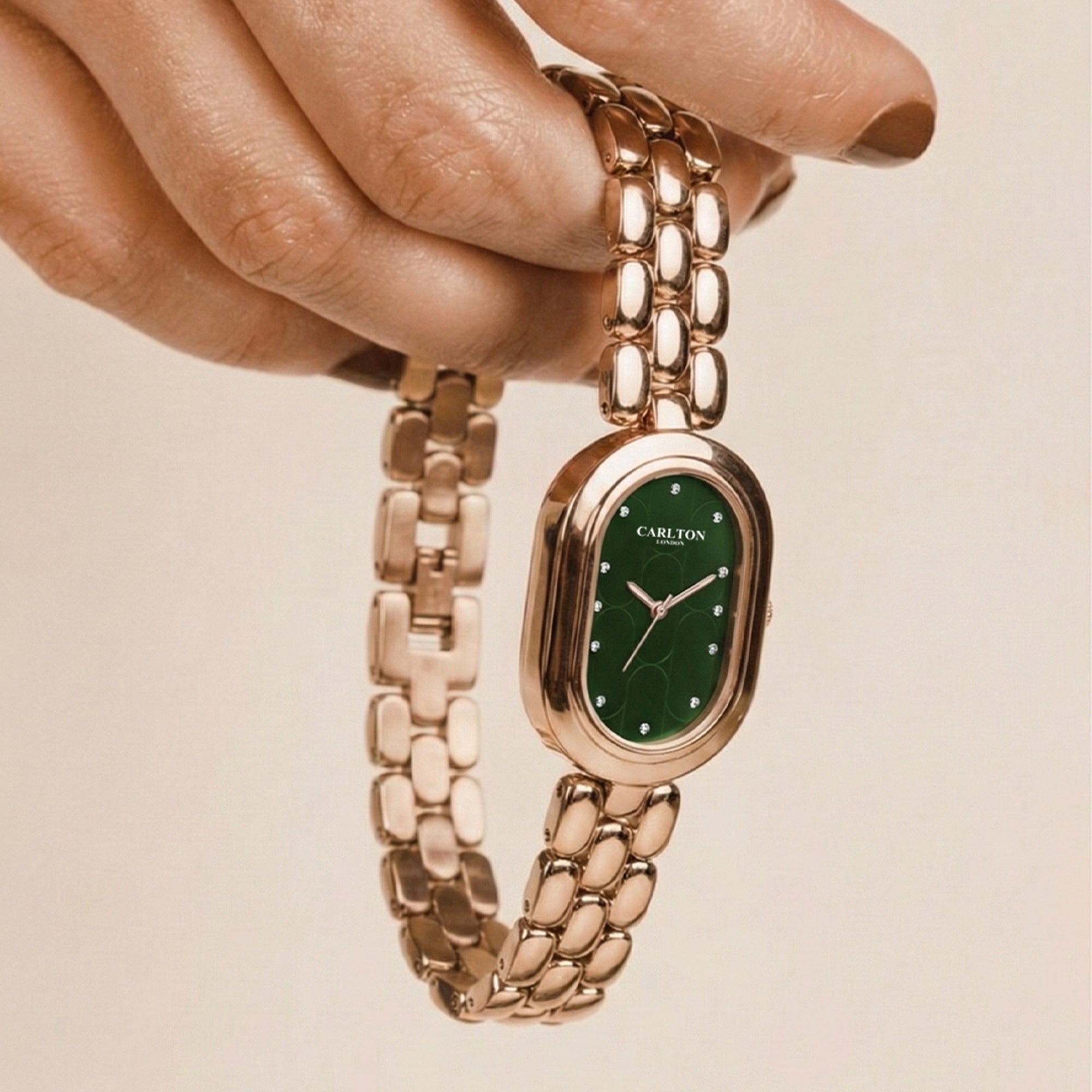 Carlton London Women Cecil Green Analog Watch CL-CEC-GRN