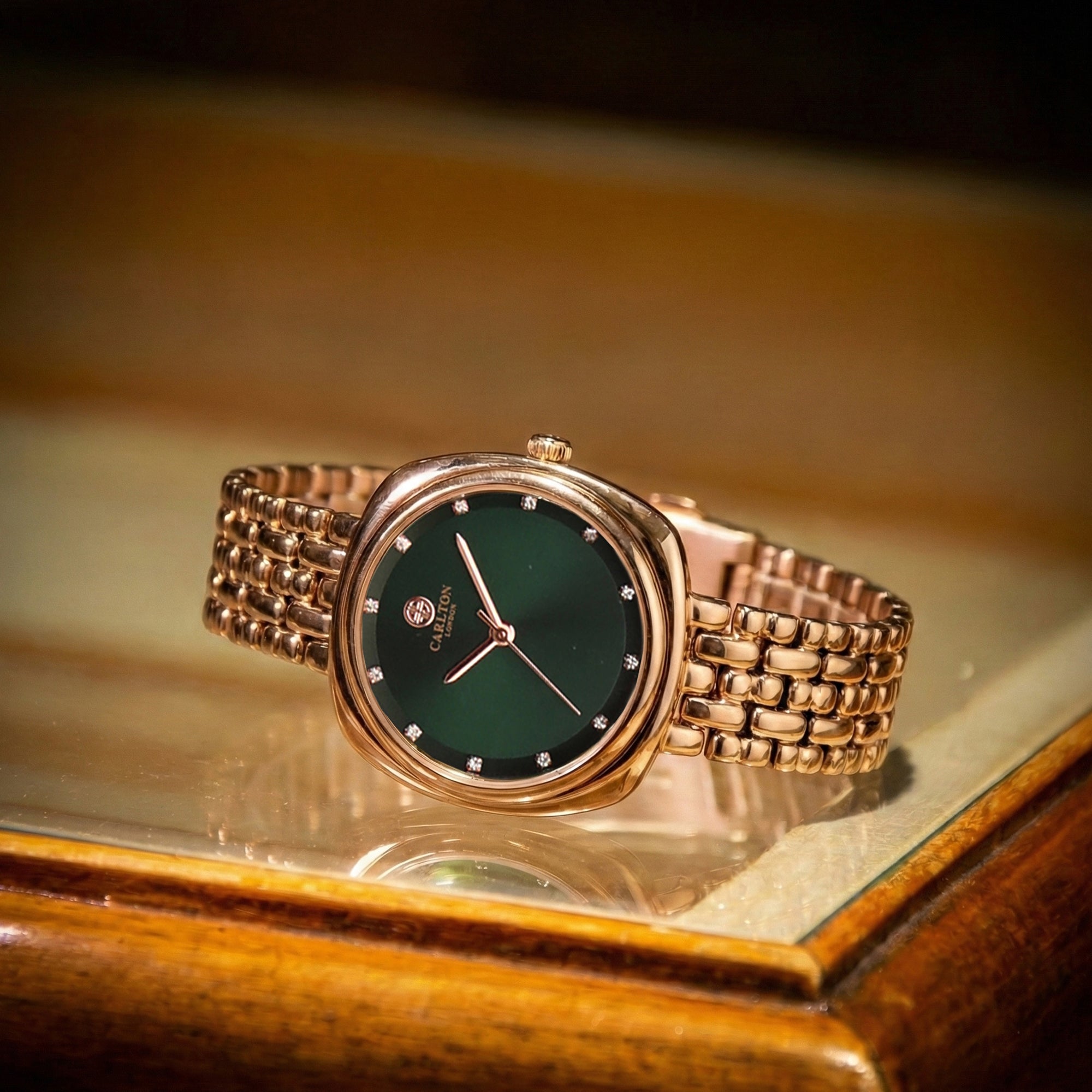 Carlton London Women Celeste Dark Green Analog Watch - CLW-CT-44
