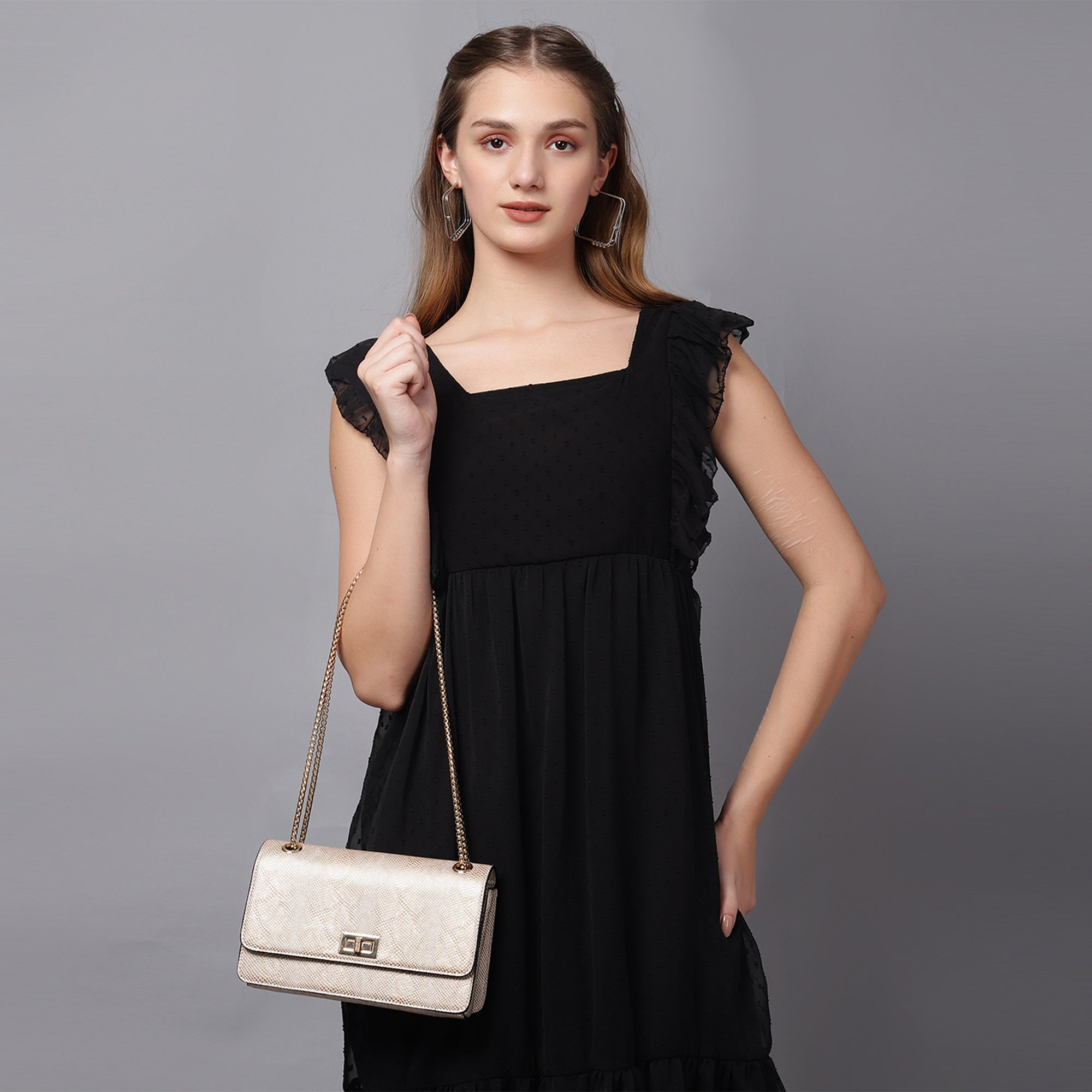 Carlton London Riley Chain Shoulder Bag