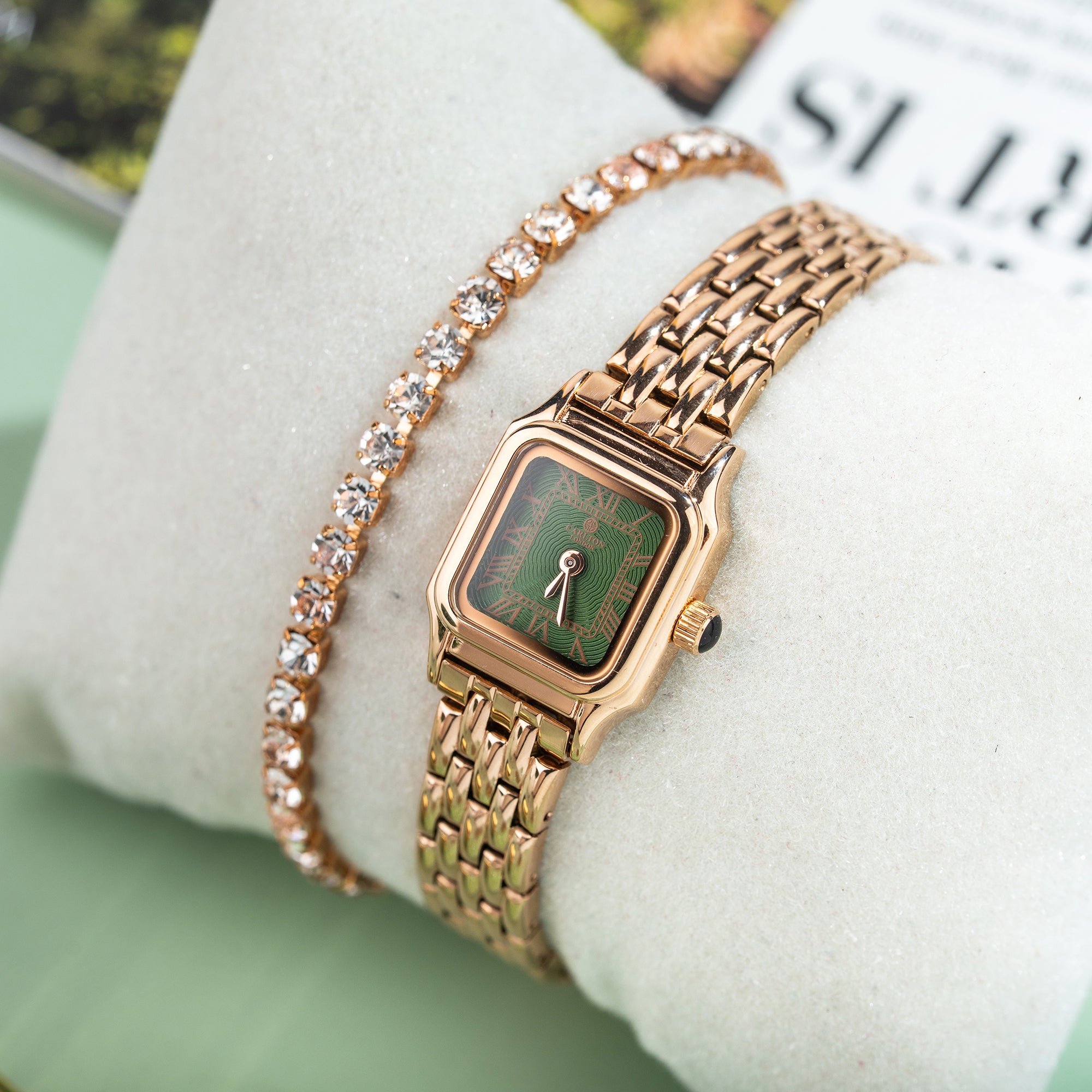 Chloe Mini Green Women Analog Watch + Bracelet - CLWWS-01