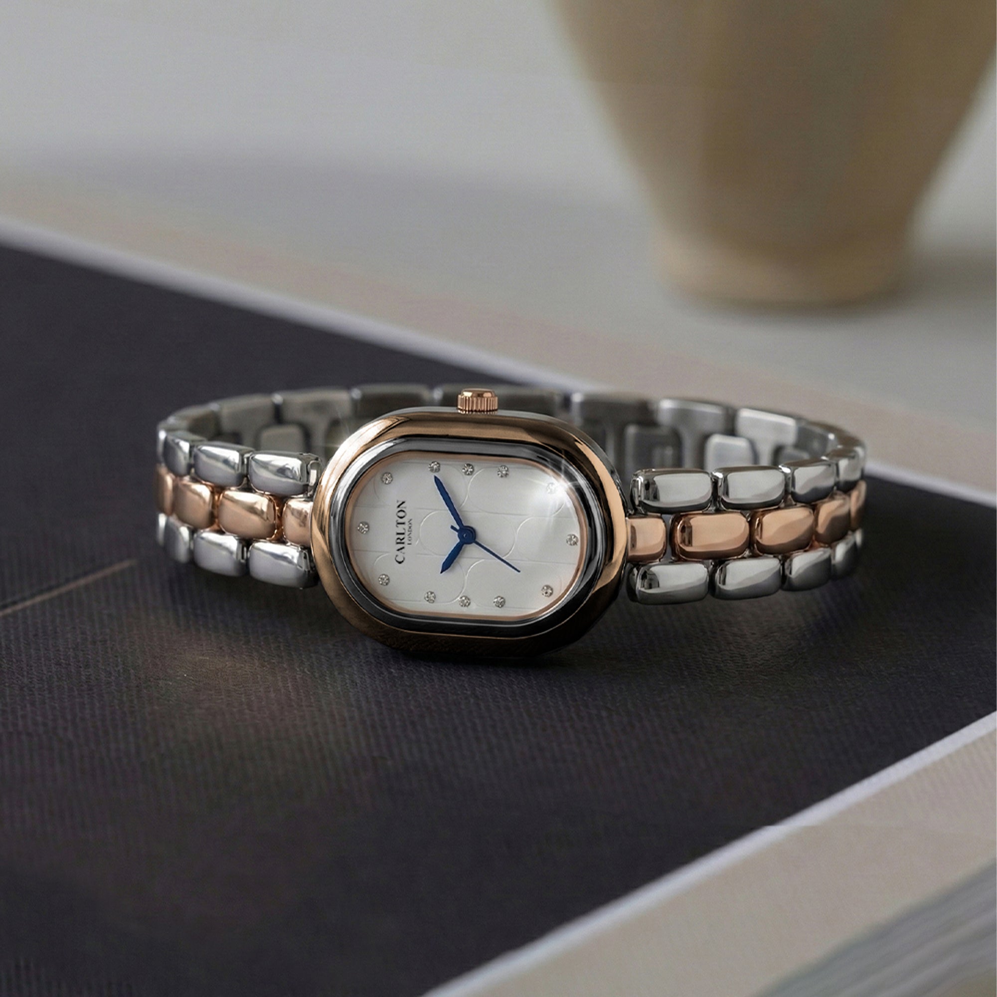 Carlton London Women Cecil White Analog Watch CL-CEC-WHT