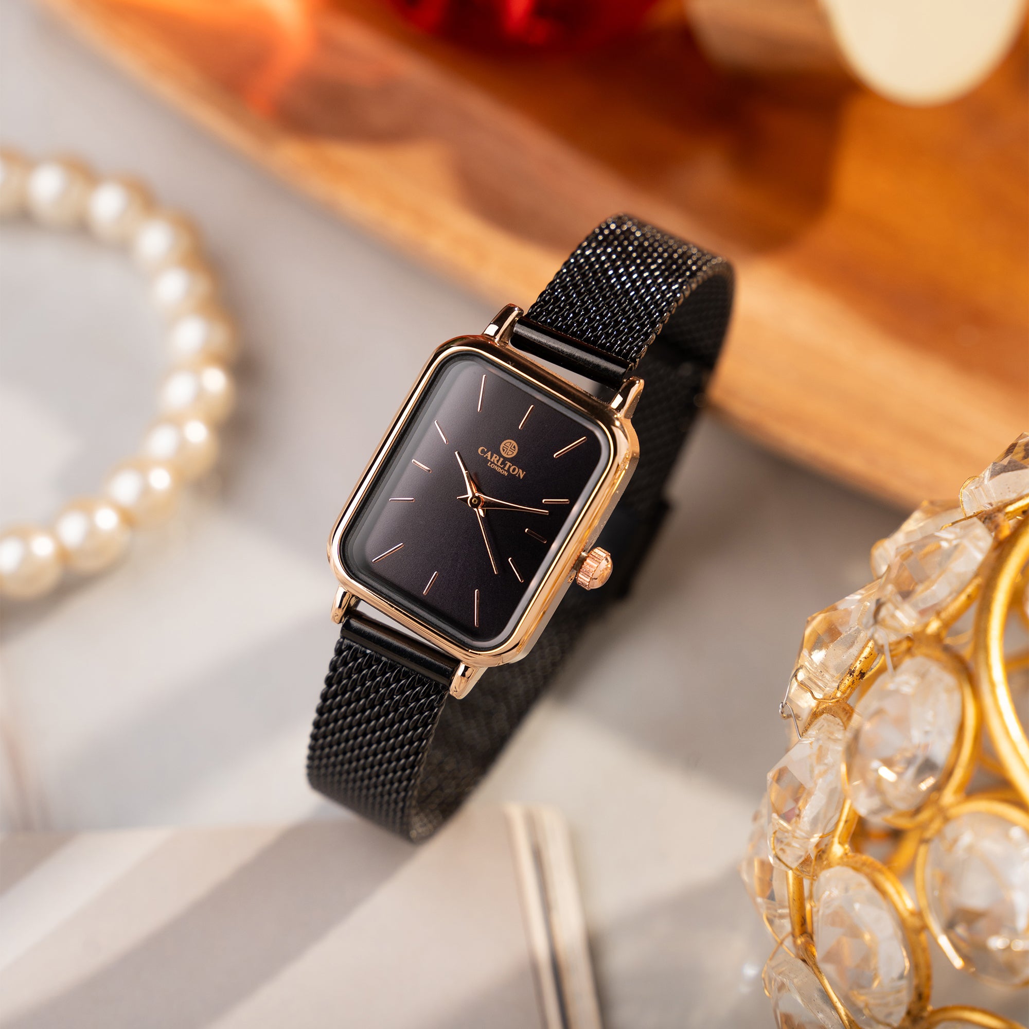 Diana Women Black Analog Watch - CLDWMS-04