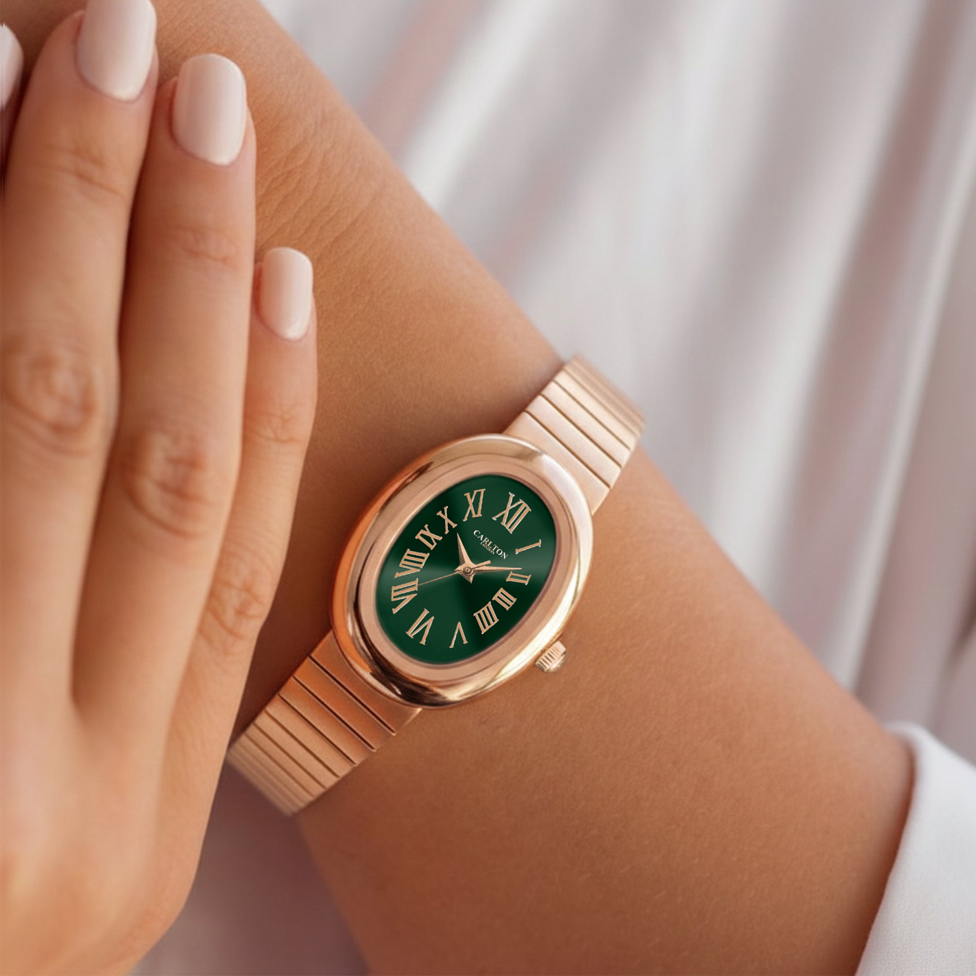 Carlton London Women Daphne Green Analog Watch CL-DA-GRN